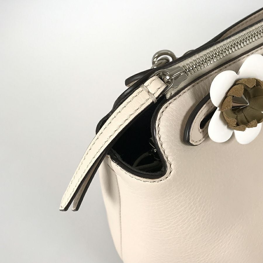 フェンディ ハンドバッグ