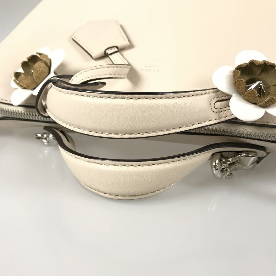 フェンディ ハンドバッグ