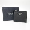 プラダ 二つ折り財布