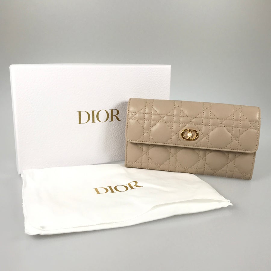 ディオール 長財布 かぶせ蓋