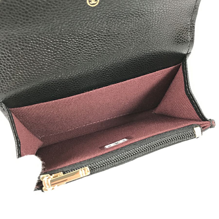 シャネル 二つ折り財布