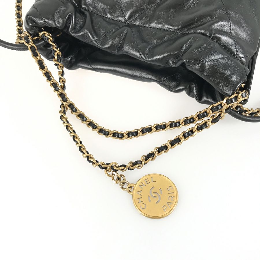 シャネル ショルダーバッグ