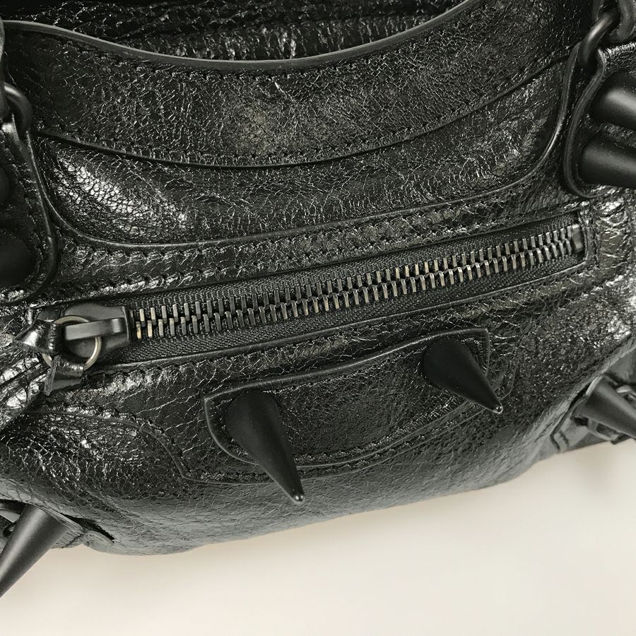 バレンシアガ ハンドバッグ