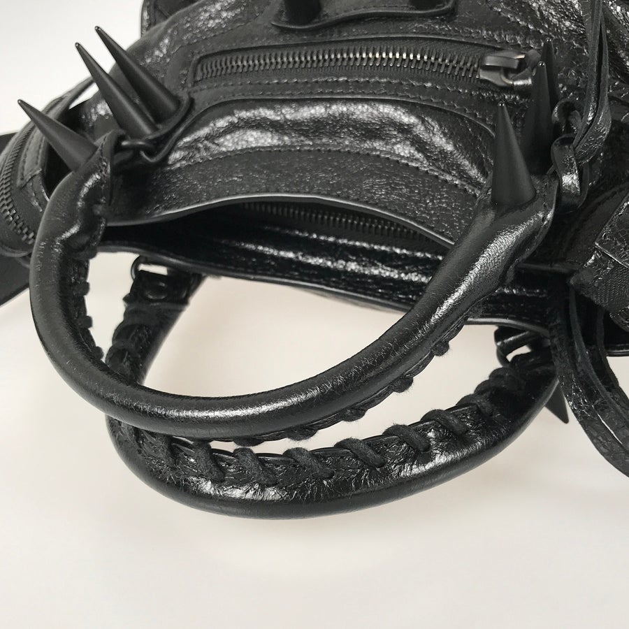 バレンシアガ ハンドバッグ