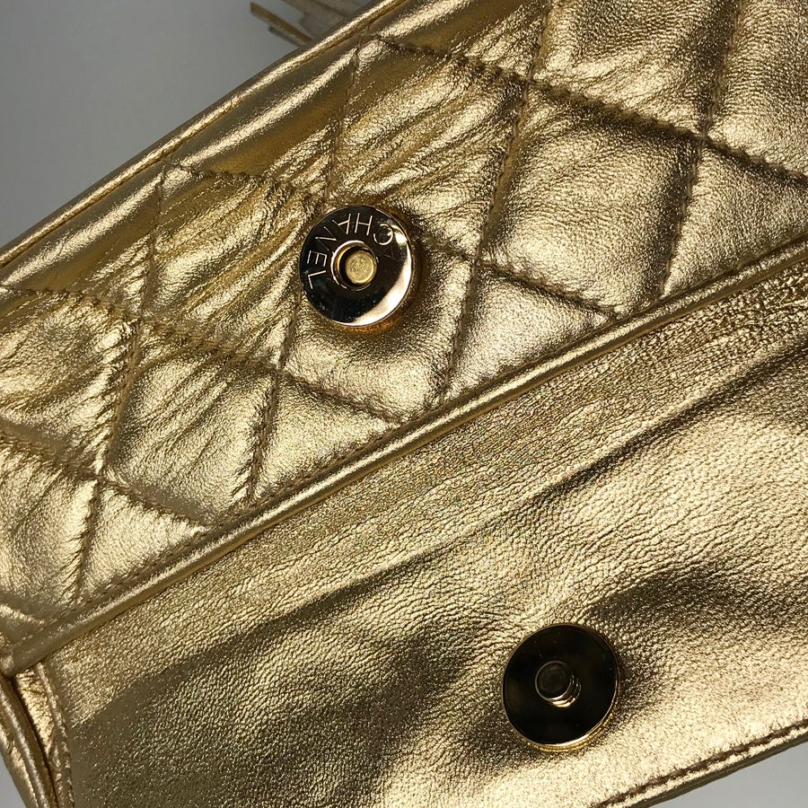 シャネル ショルダーバッグ