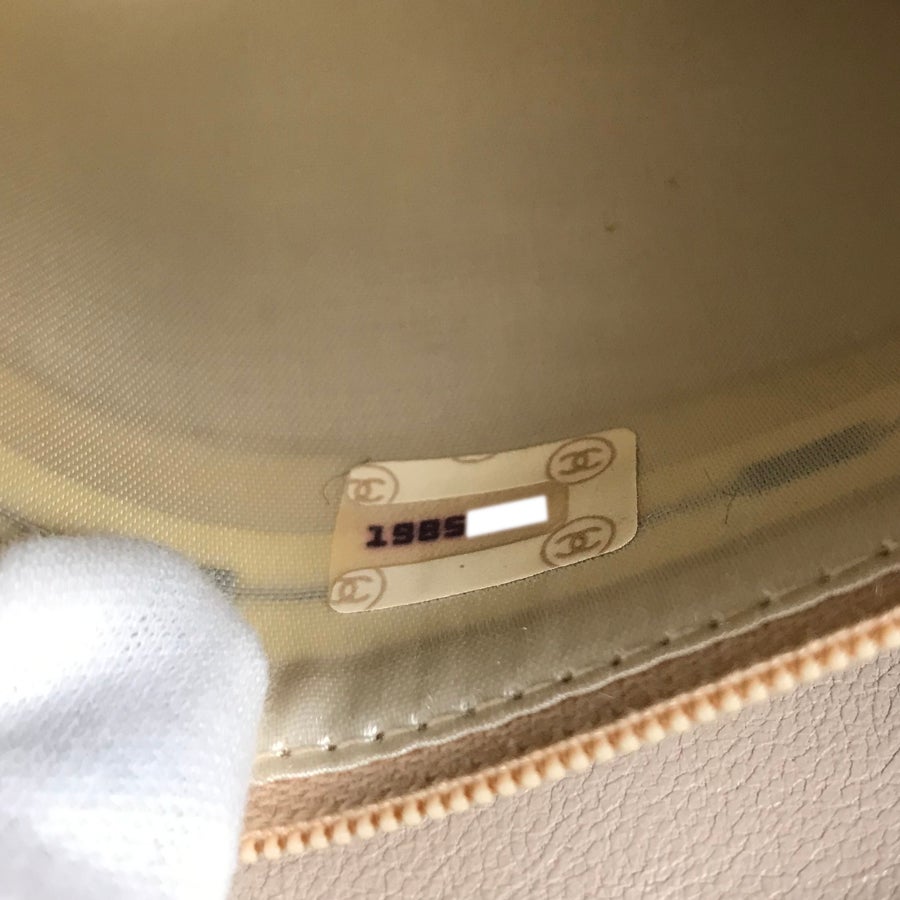 シャネル ショルダーバッグ