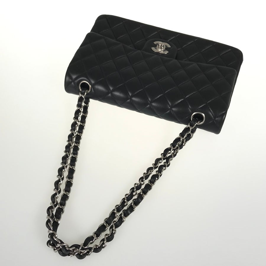 シャネル ショルダーバッグ