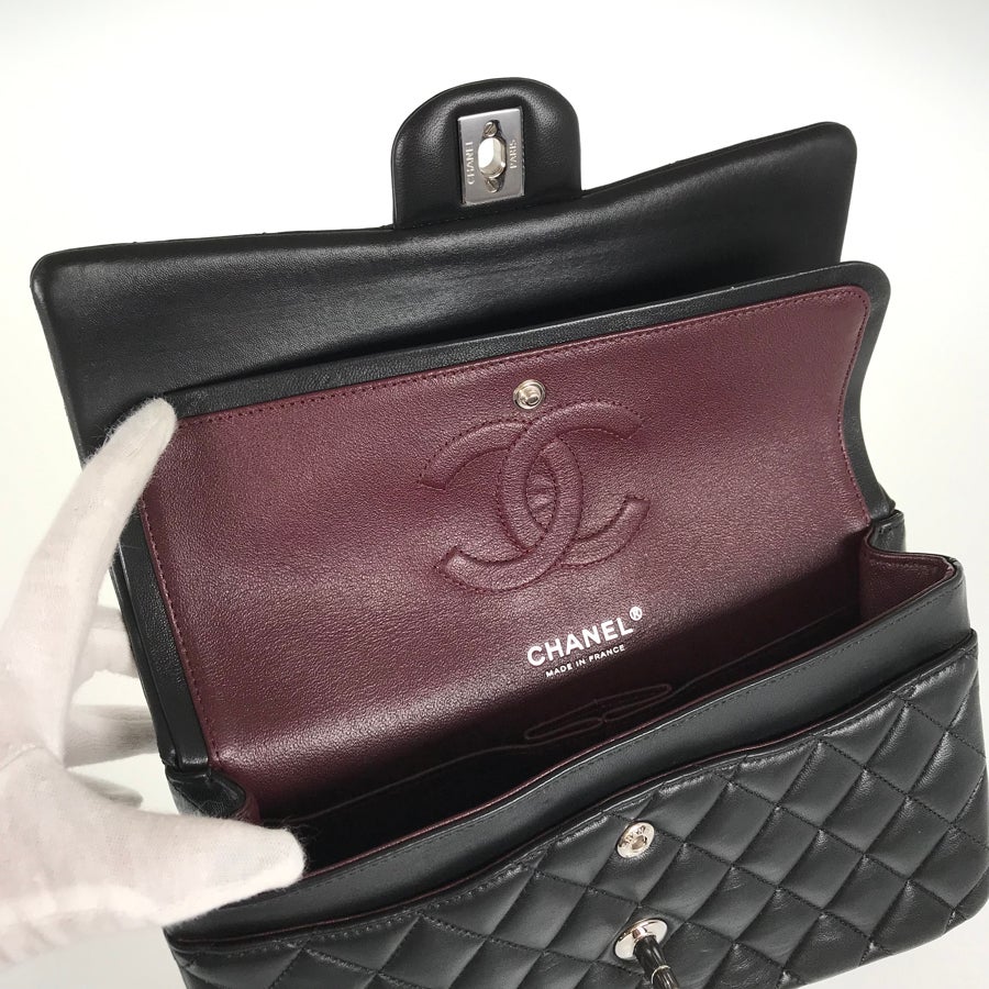 シャネル ショルダーバッグ