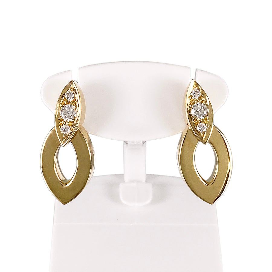 カルティエ ピアス