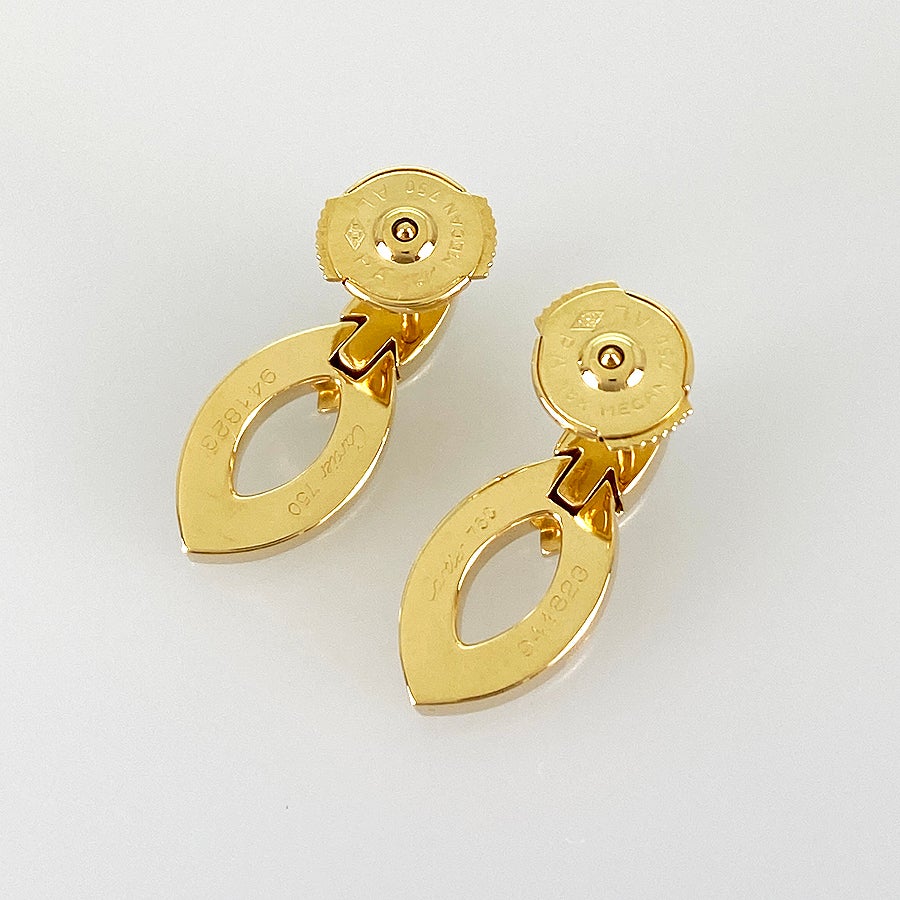 カルティエ ピアス