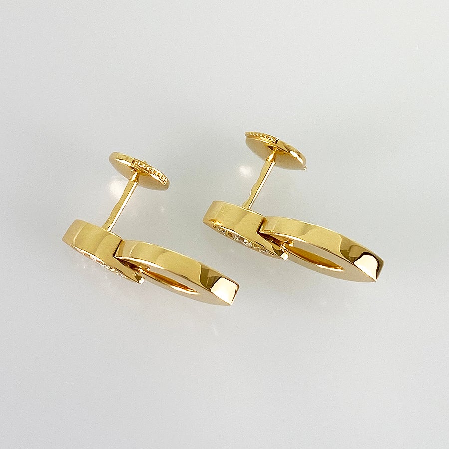 カルティエ ピアス