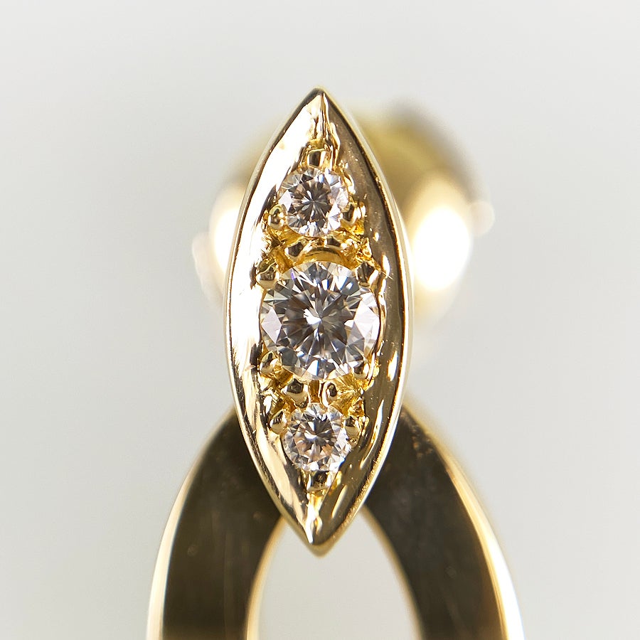 カルティエ ピアス