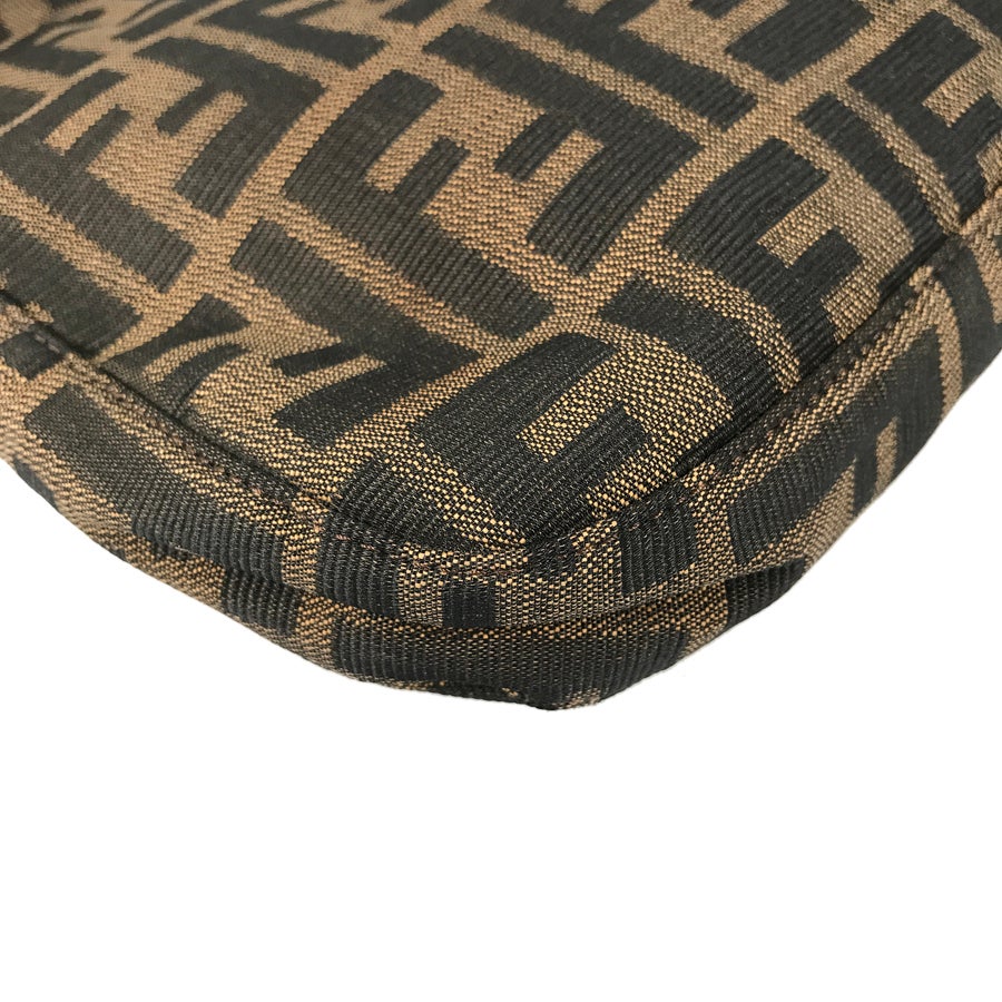 フェンディ ショルダーバッグ