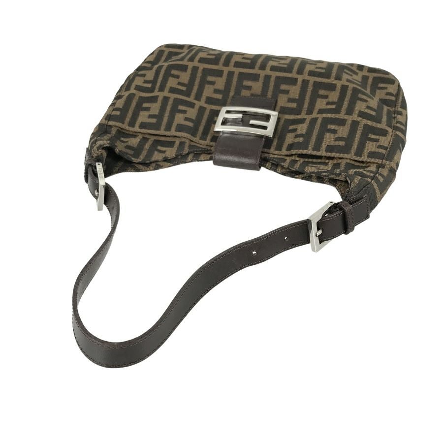 フェンディ ショルダーバッグ