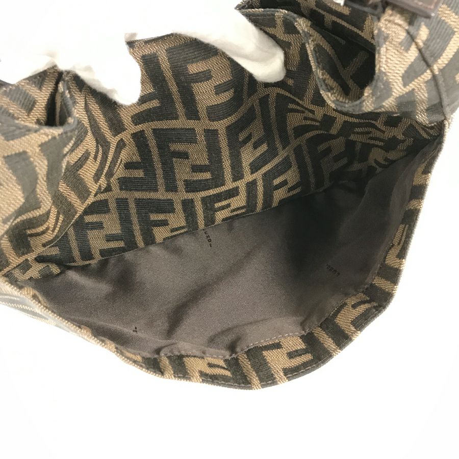 フェンディ ショルダーバッグ