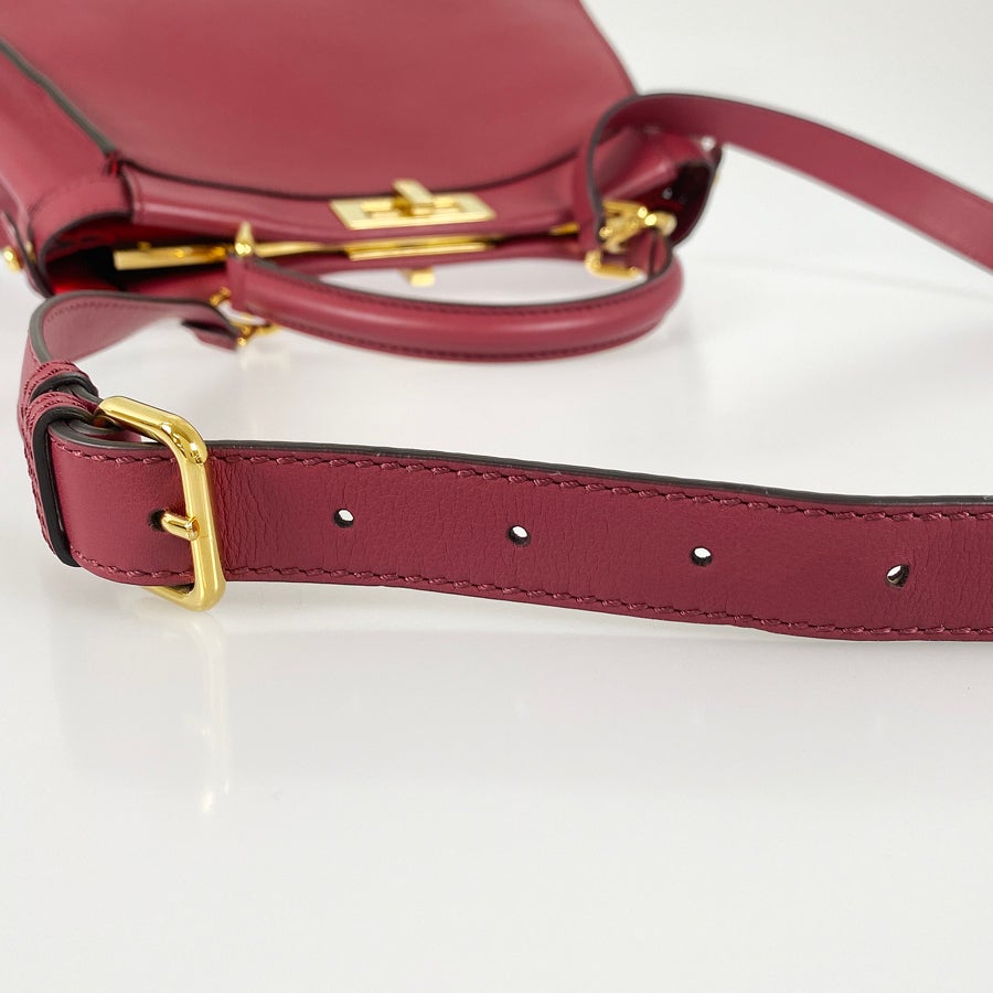 フェンディ ハンドバッグ