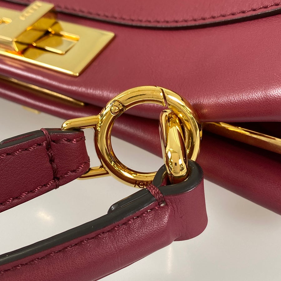 フェンディ ハンドバッグ