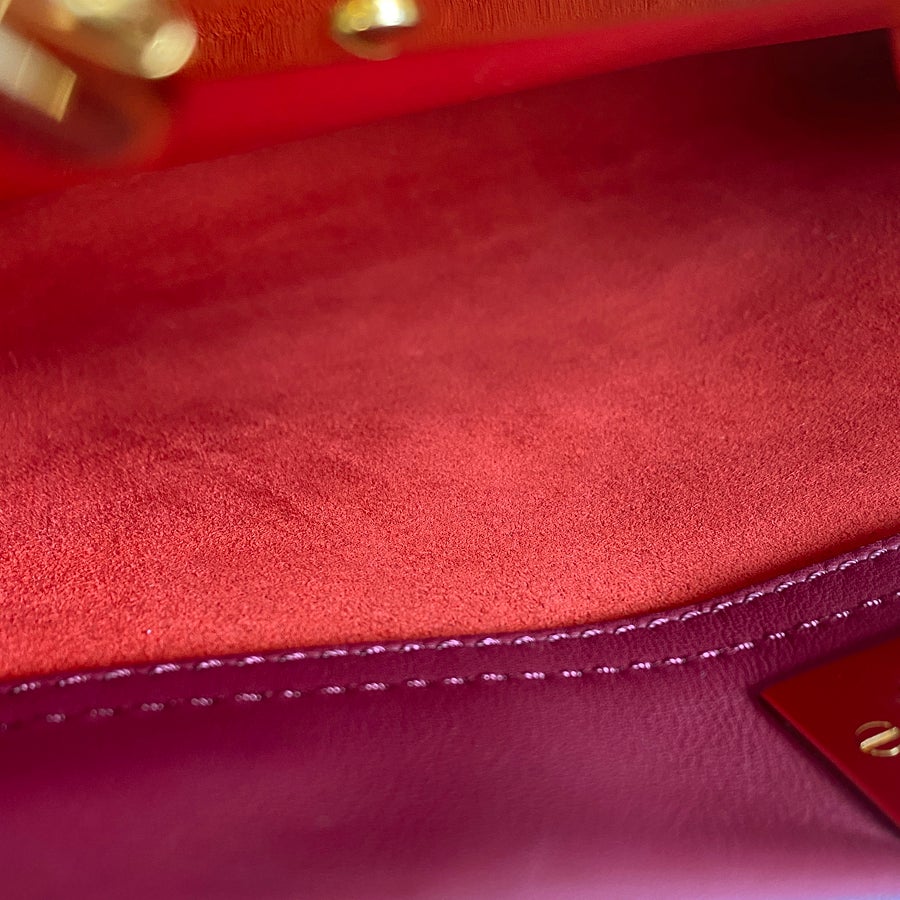 フェンディ ハンドバッグ