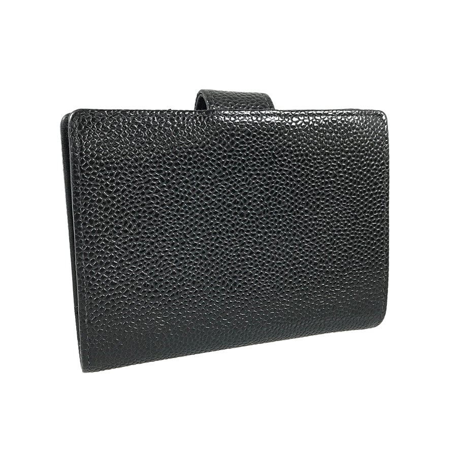 シャネル 二つ折り財布