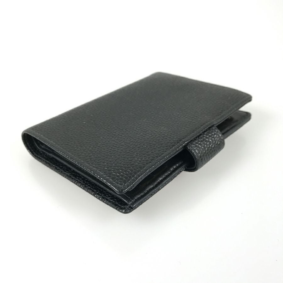 シャネル 二つ折り財布