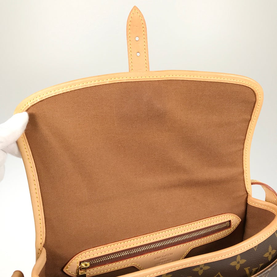 ルイ・ヴィトン ショルダーバッグ