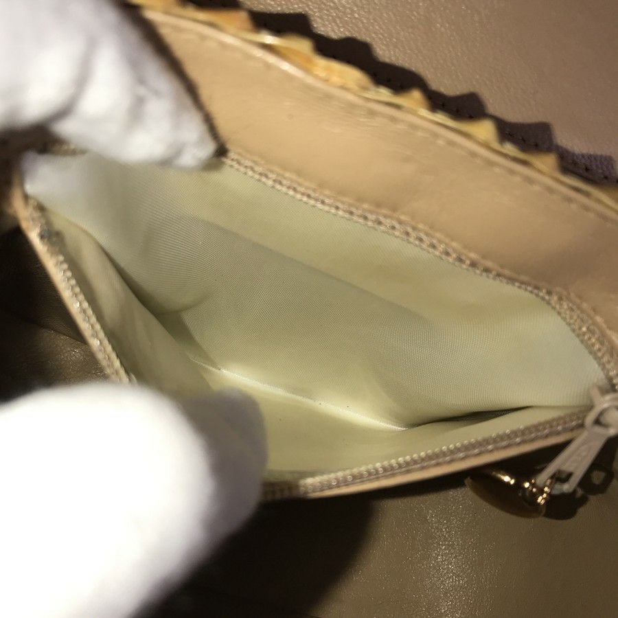 シャネル ショルダーバッグ