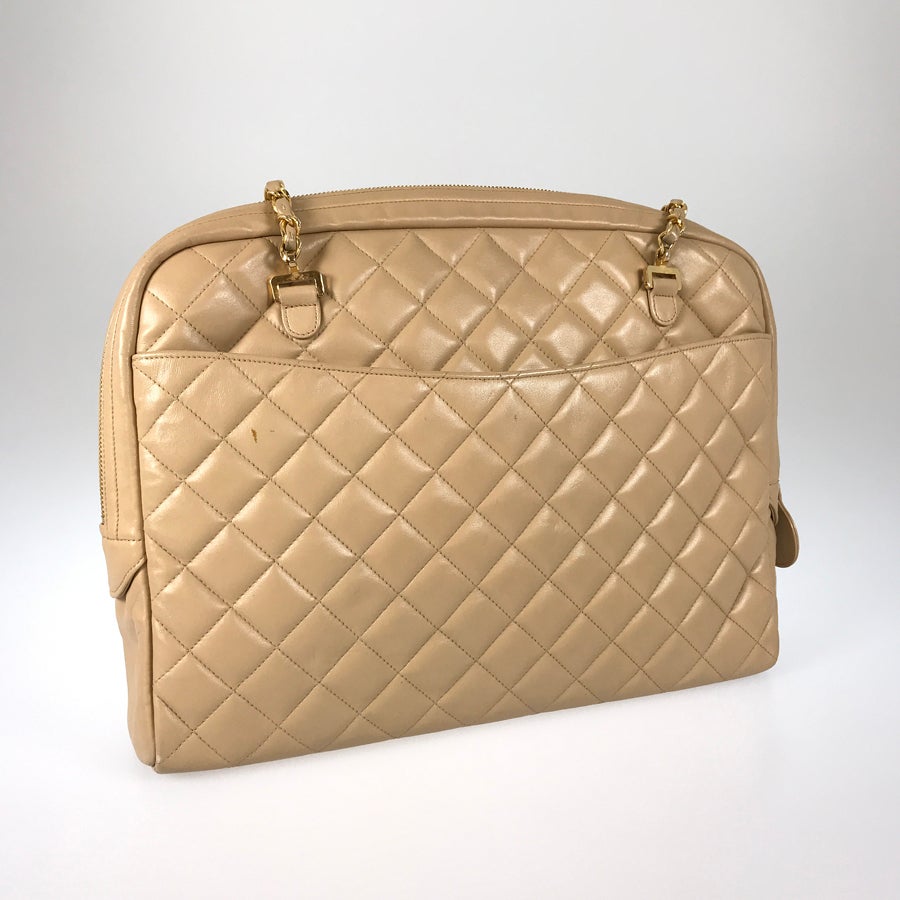 シャネル ショルダーバッグ