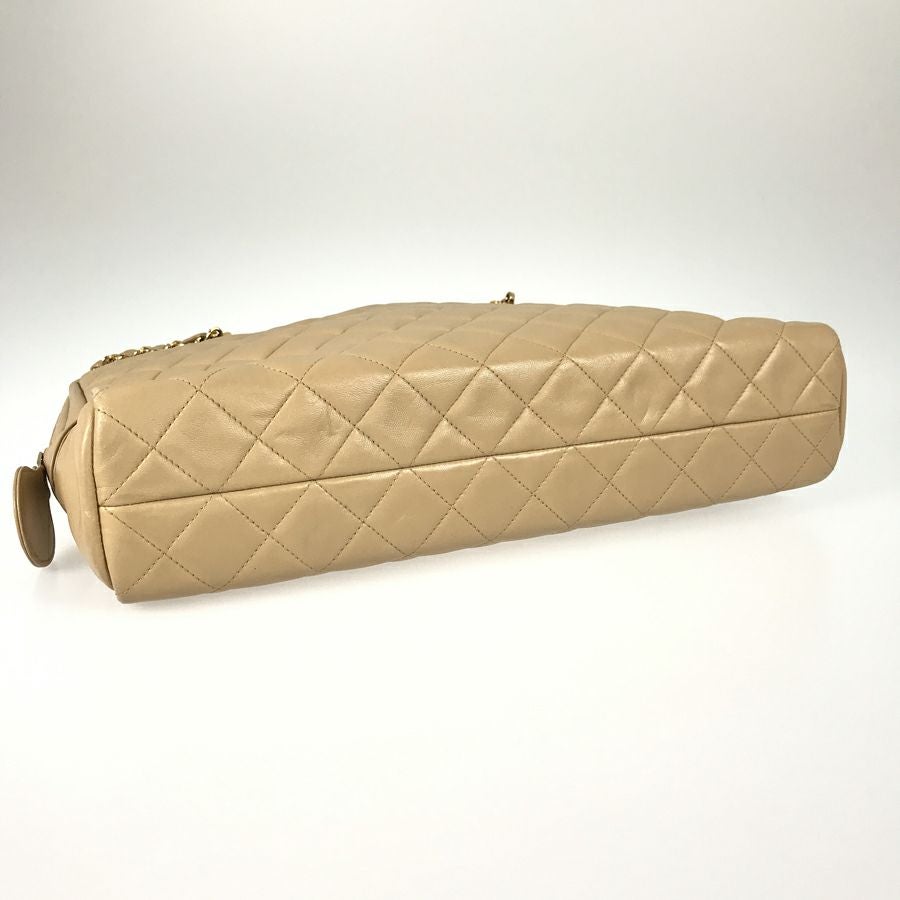 シャネル ショルダーバッグ