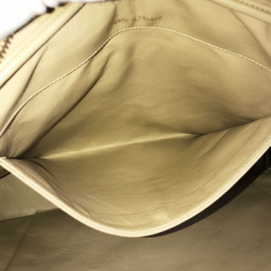 シャネル ショルダーバッグ