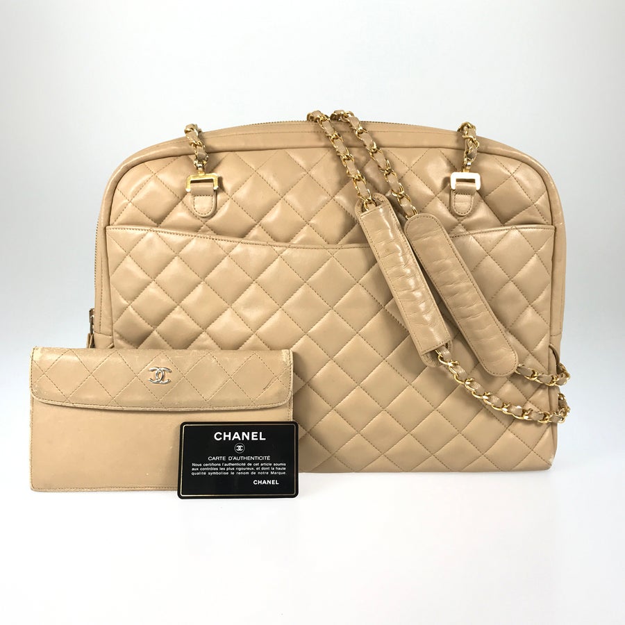 シャネル ショルダーバッグ