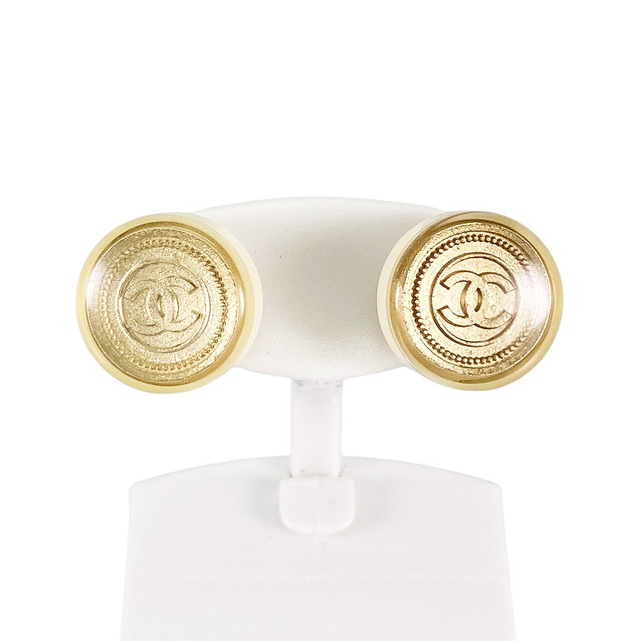 シャネル ピアス