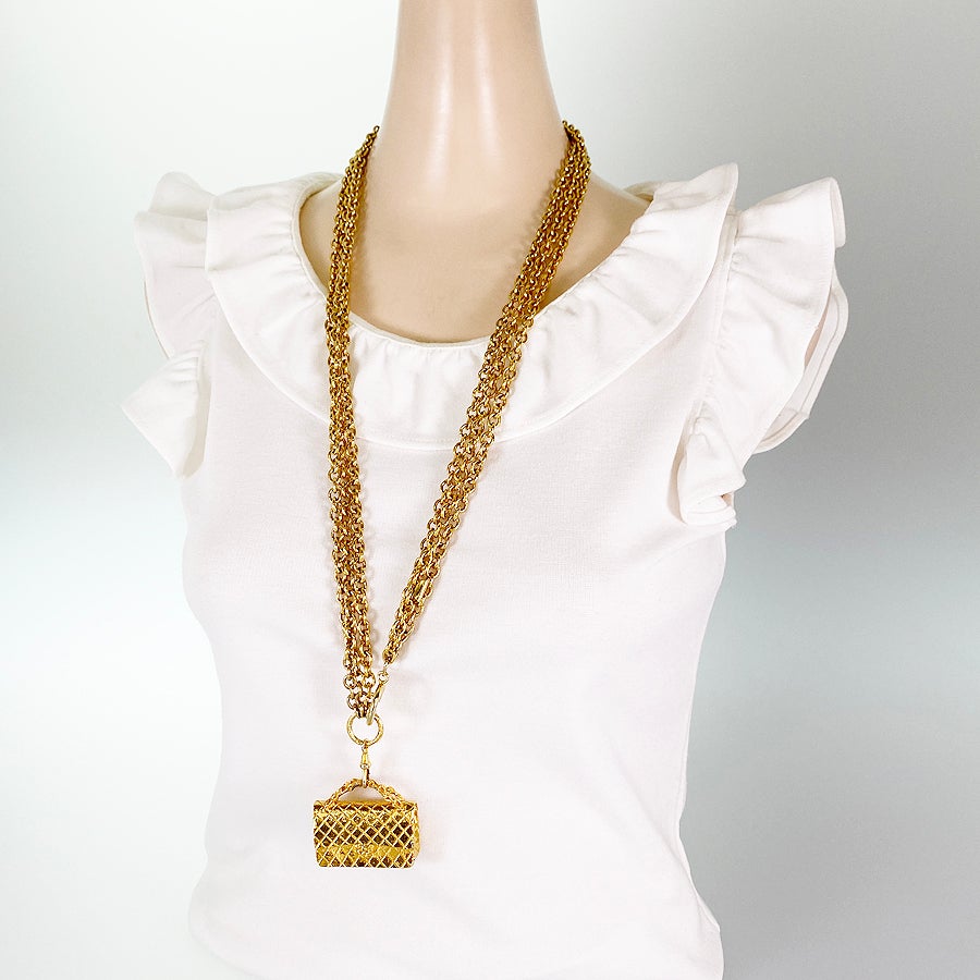 シャネル ロングネックレス