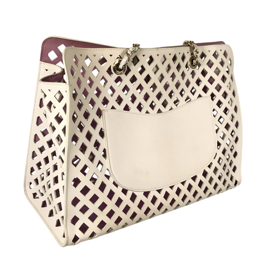 シャネル ショルダーバッグ