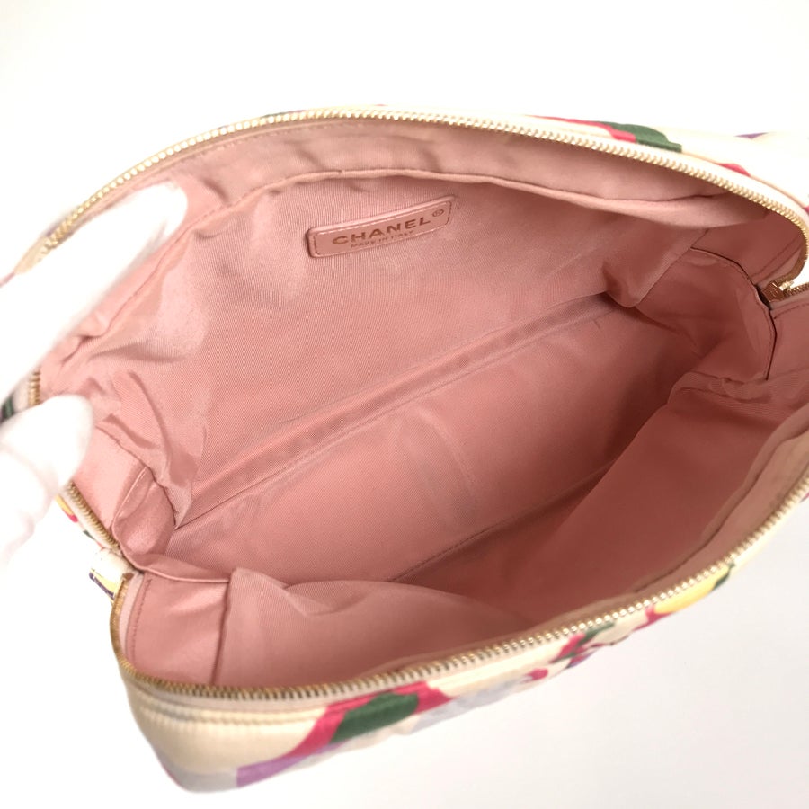 シャネル ショルダーバッグ