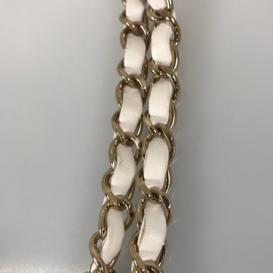 シャネル ショルダーバッグ