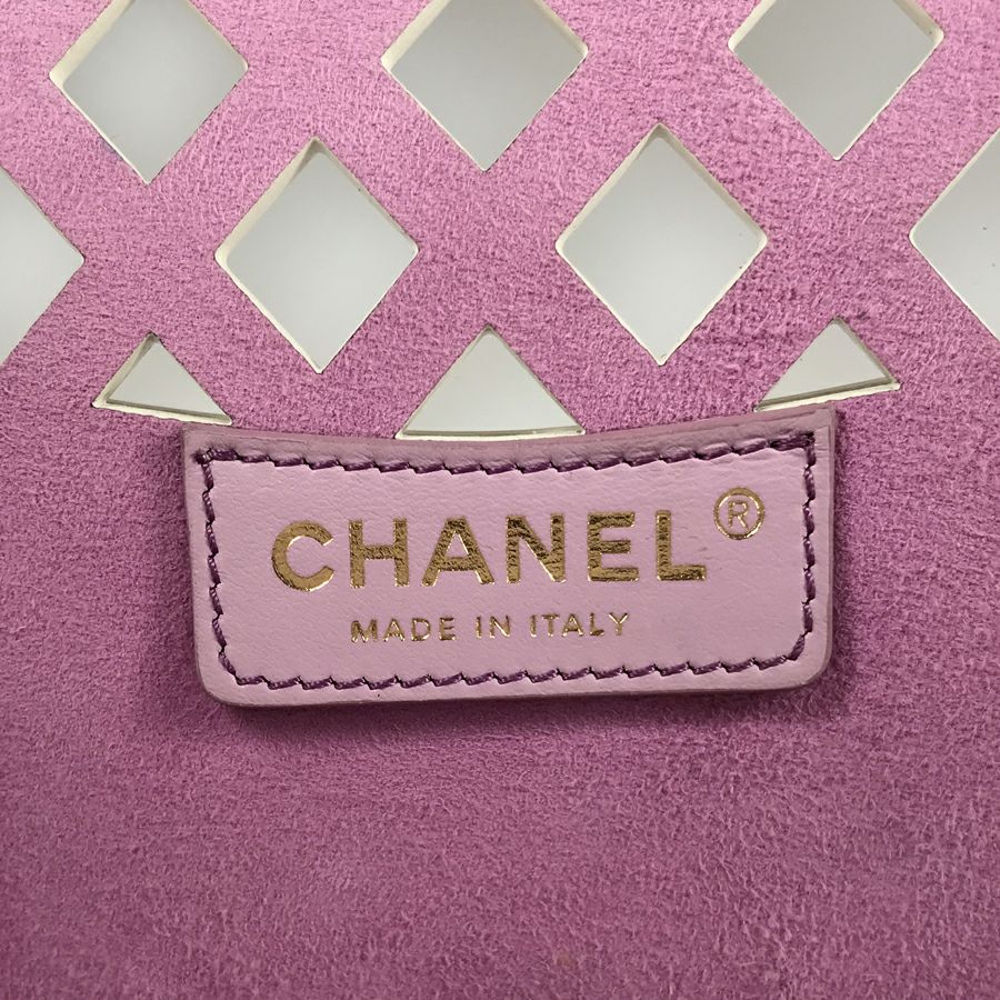 シャネル ショルダーバッグ