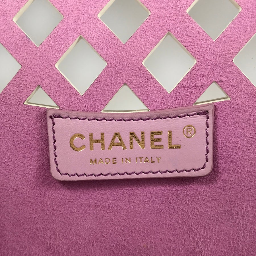 シャネル ショルダーバッグ