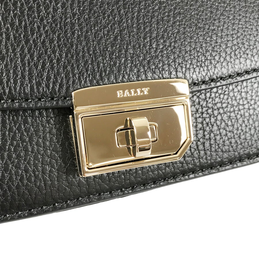 バリー ショルダーバッグ