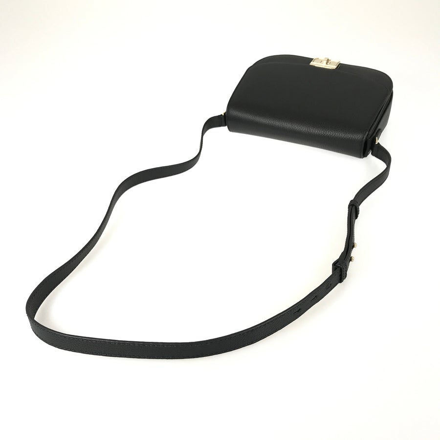 バリー ショルダーバッグ