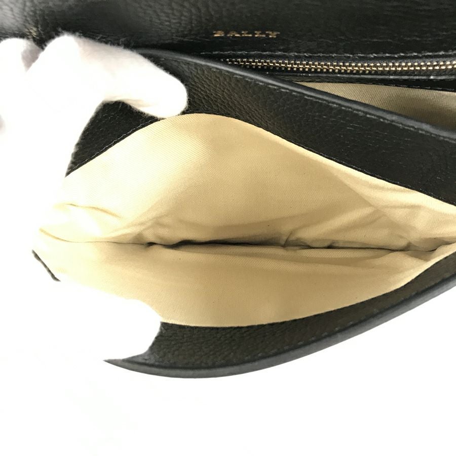 バリー ショルダーバッグ