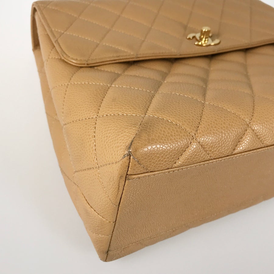 シャネル ハンドバッグ