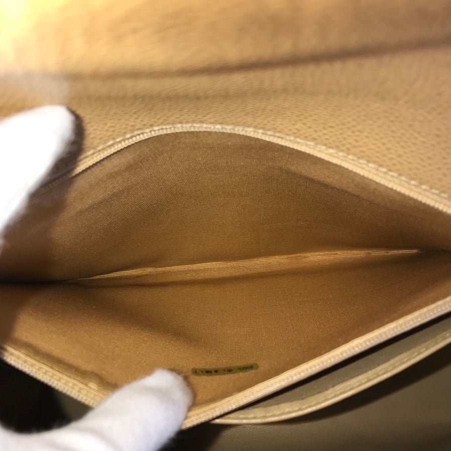 シャネル ハンドバッグ