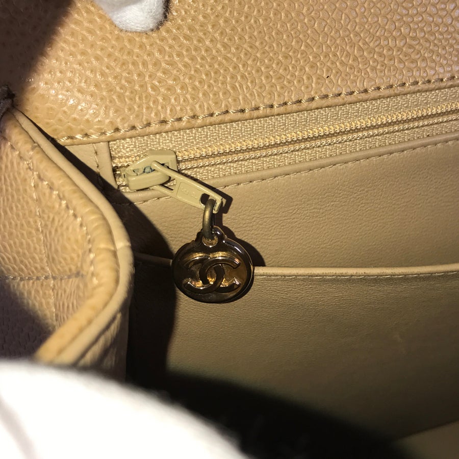 シャネル ハンドバッグ