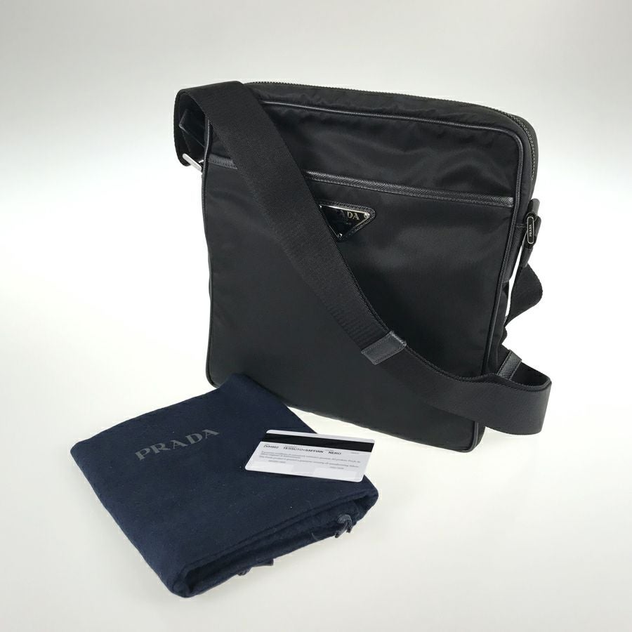 プラダ ショルダーバッグ