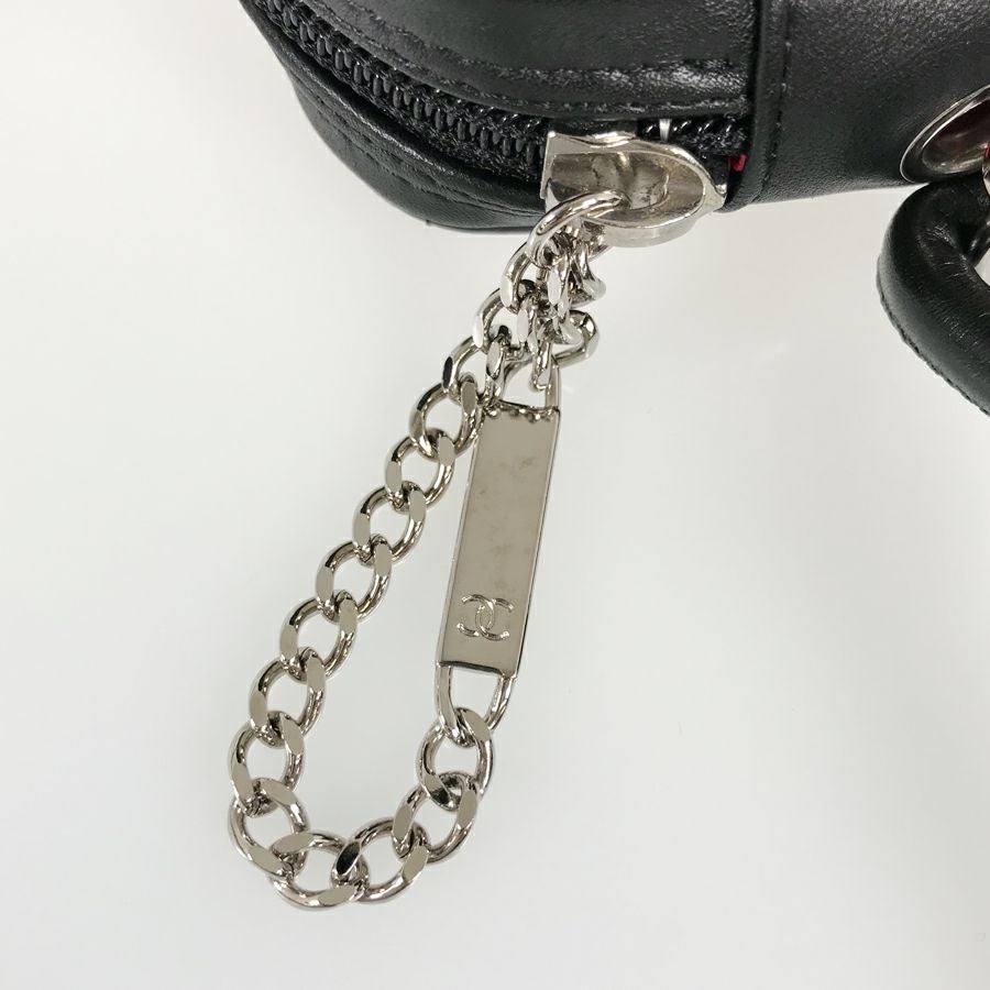 シャネル ショルダーバッグ