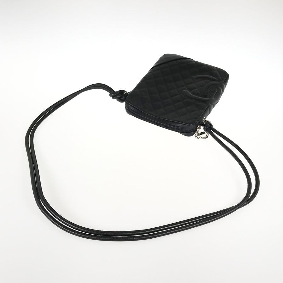 シャネル ショルダーバッグ