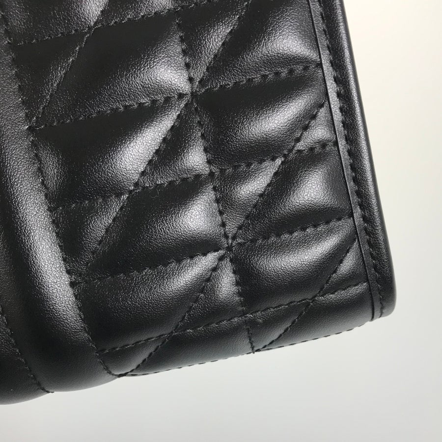 グッチ ショルダーバッグ