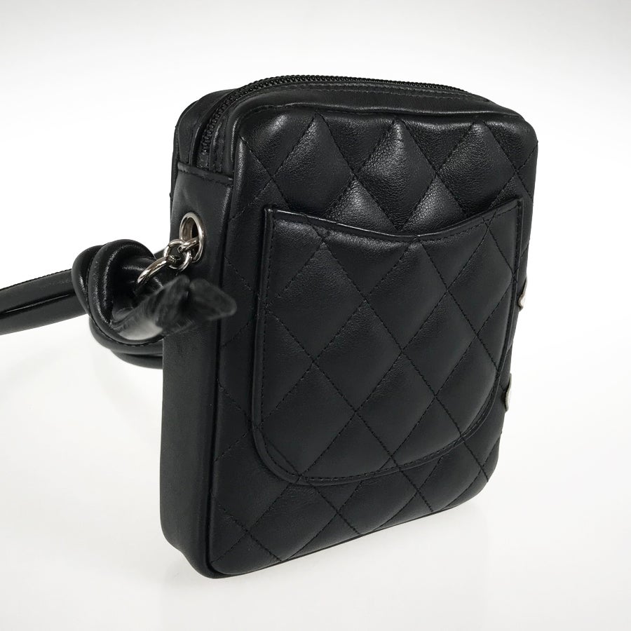 シャネル ショルダーバッグ