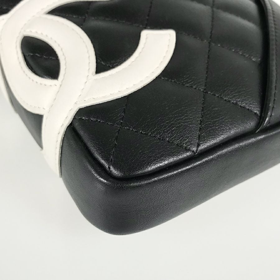 シャネル ショルダーバッグ