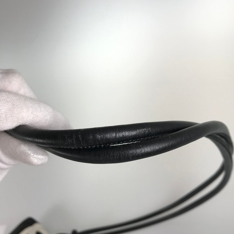 シャネル ショルダーバッグ